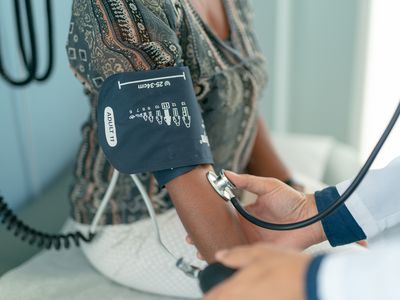 Woman blood pressure screening