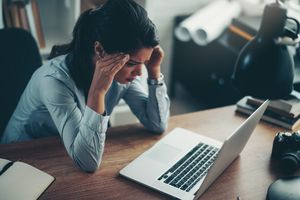 经历焦虑的女商人