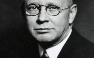 克拉克船体肖像