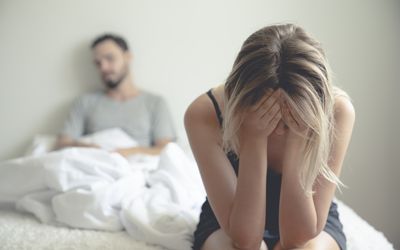 Codependency导致一个伴侣忽略了他们的价值观。