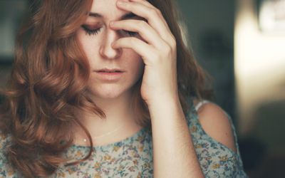 经历过无助的女人