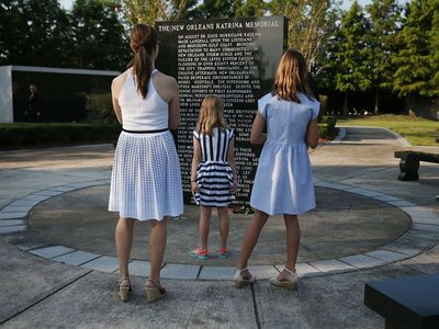 新奥尔良标志着飓风卡特里娜飓风十周年