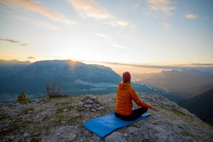 冥想有助于缓解焦虑。