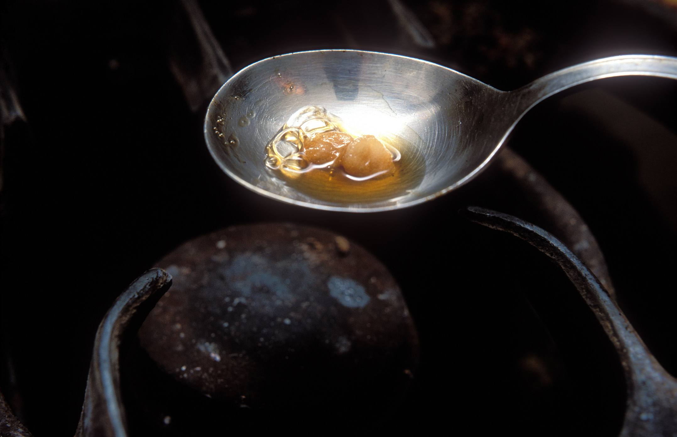 烹饪海洛因，英国