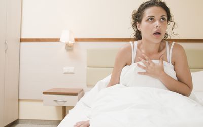 女人有经常性的噩梦。