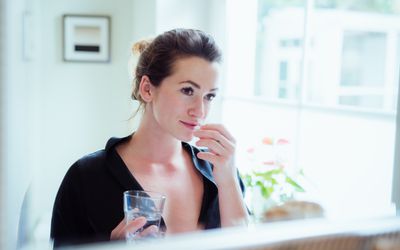 服用铬补充剂的妇女