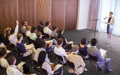 冒名顶替者综合症可能与完美主义有关。