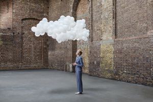 思想乌云的女人