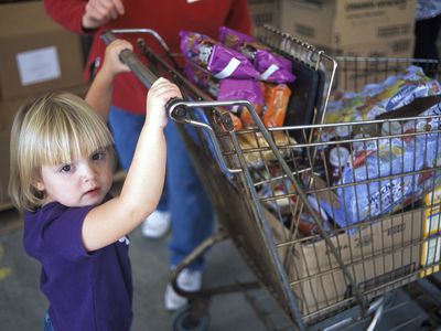 Child at food shelf