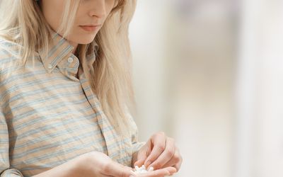 有少数药物的妇女