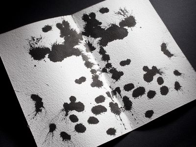 Rorschach测试，黑色墨水