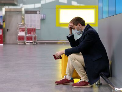 人坐看起来哀伤